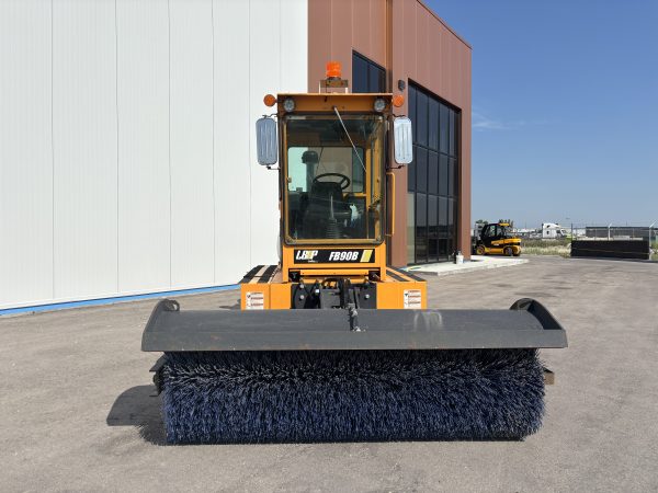 LeeBoy FB-90 Sweeper - Image 6