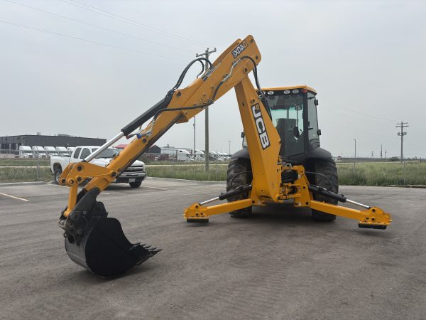 JCB 4CX-14 Super Backhoe - Image 4