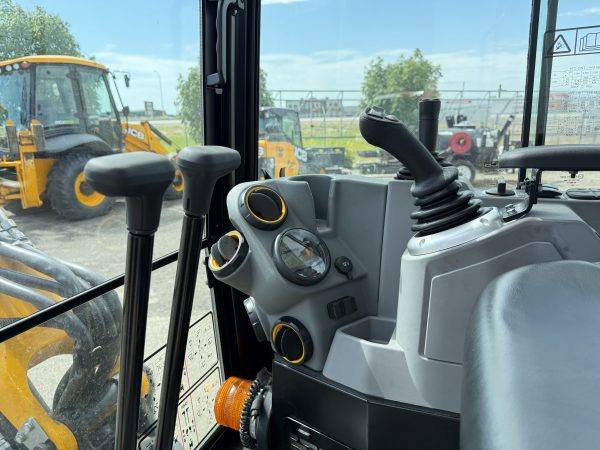JCB 35Z Mini Excavator - Image 11