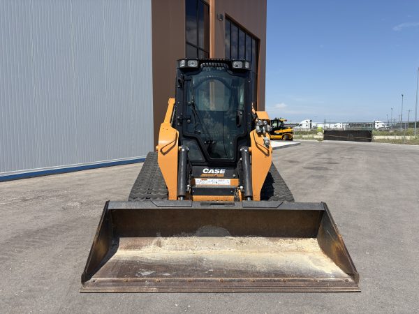 CASE TV450B Compact Track Loader - Image 8