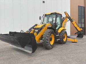 JCB 4CX-15 Backhoe Loader