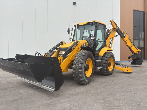JCB 4CX-15 Backhoe Loader