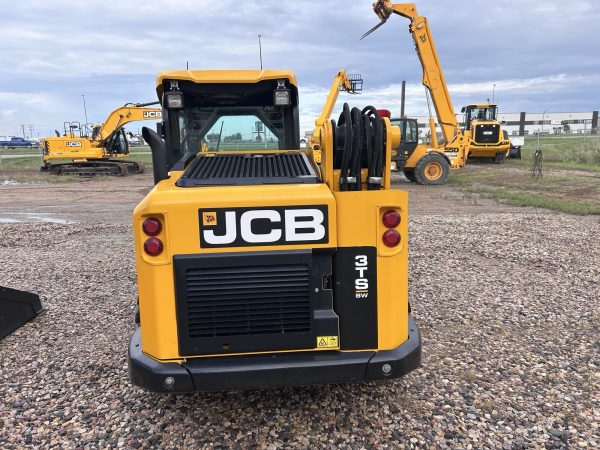 JCB 3TS-8W Teleskid Wheel Loader - Image 4