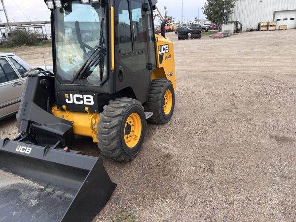 JCB 270 Skidsteer - Image 4