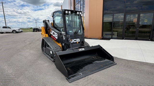 JCB 215T Skid Steer - Image 4