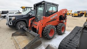 Kubota SSV75 Skid Steer